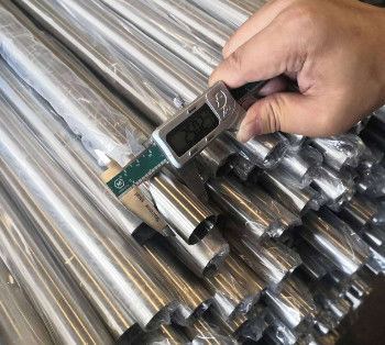 Pipa Dan Tabung Stainless Steel SS304 yang Dipoles Jadwal 10 Dekoratif
